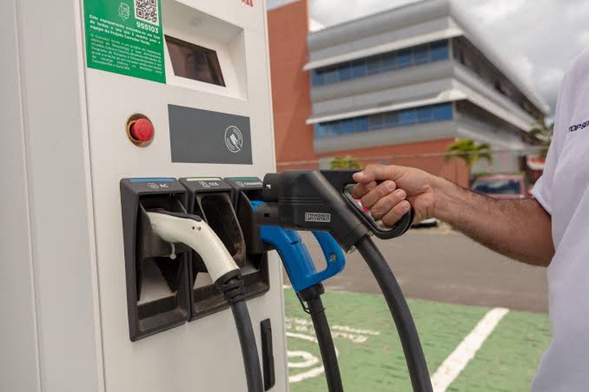Nordeste terá rede de 1.000km para recarga de carros elétricos