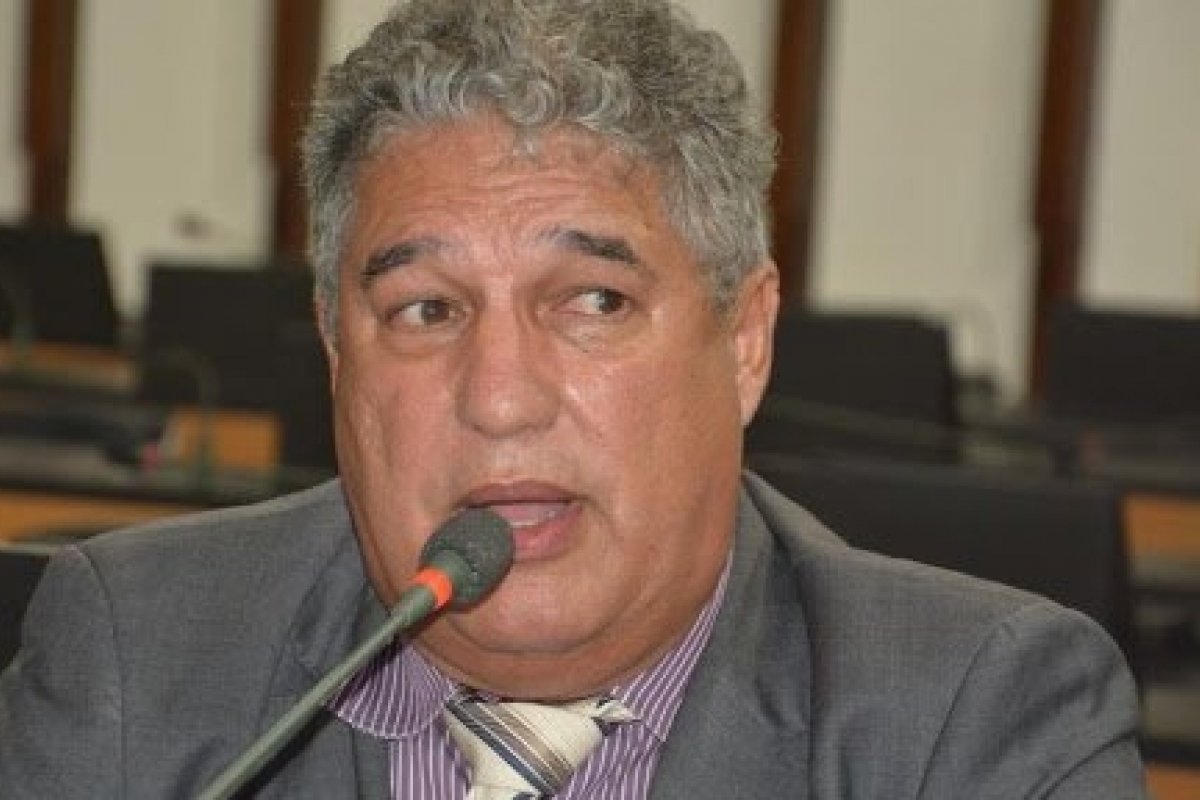 Líder do governo na Alba, deputado Rosemberg Pinto testa positivo para a Covid-19