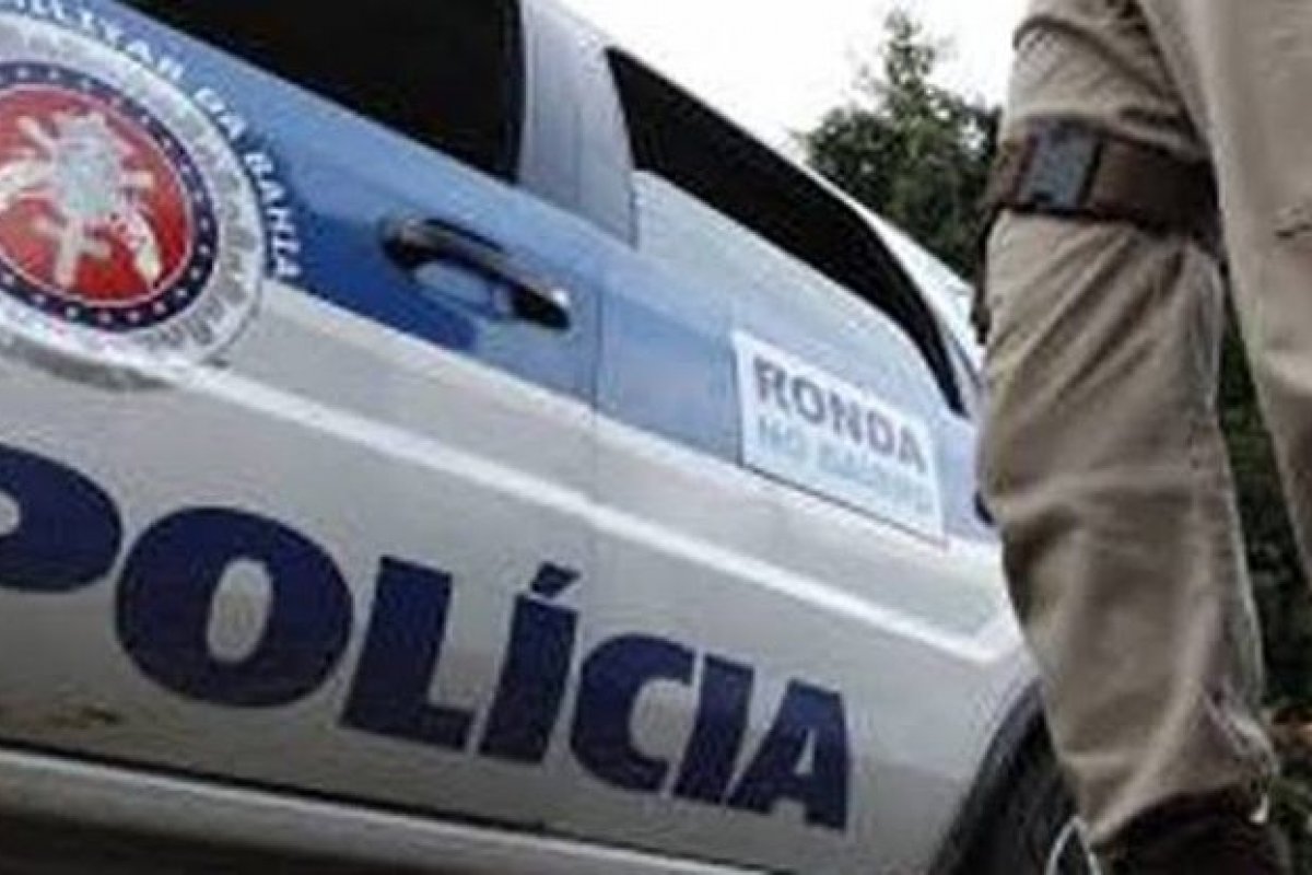 PM encontra corpo de homem em aterro sanitário de Dias D'Ávila