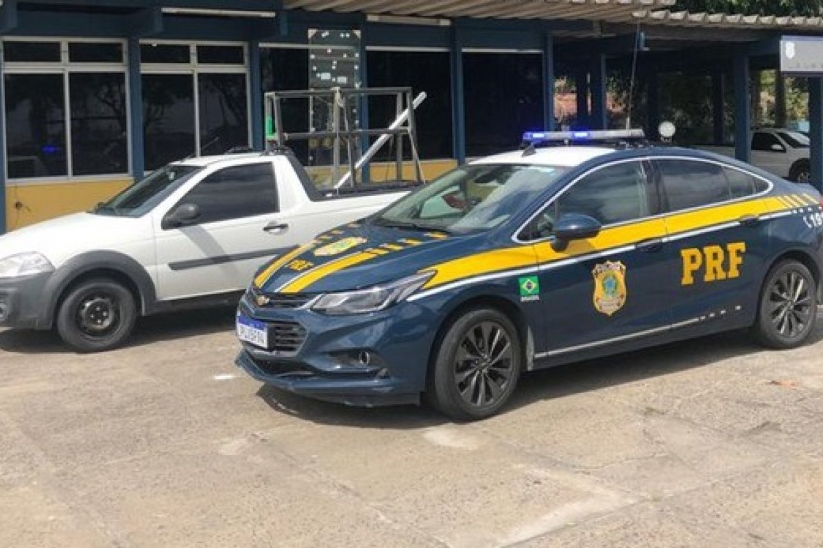 Empresário é preso com carro roubado na BR 367
