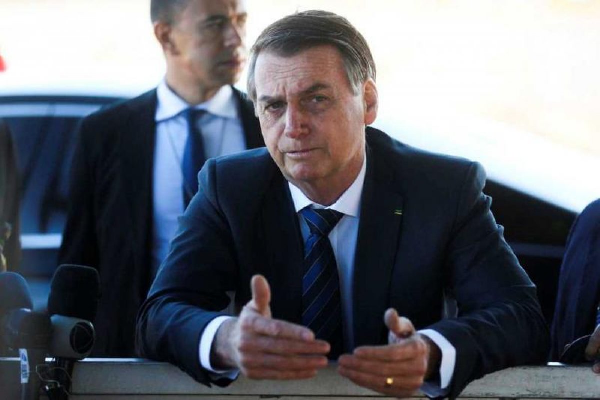 Bolsonaro diz que pretende vincular o Coaf ao Banco Central
