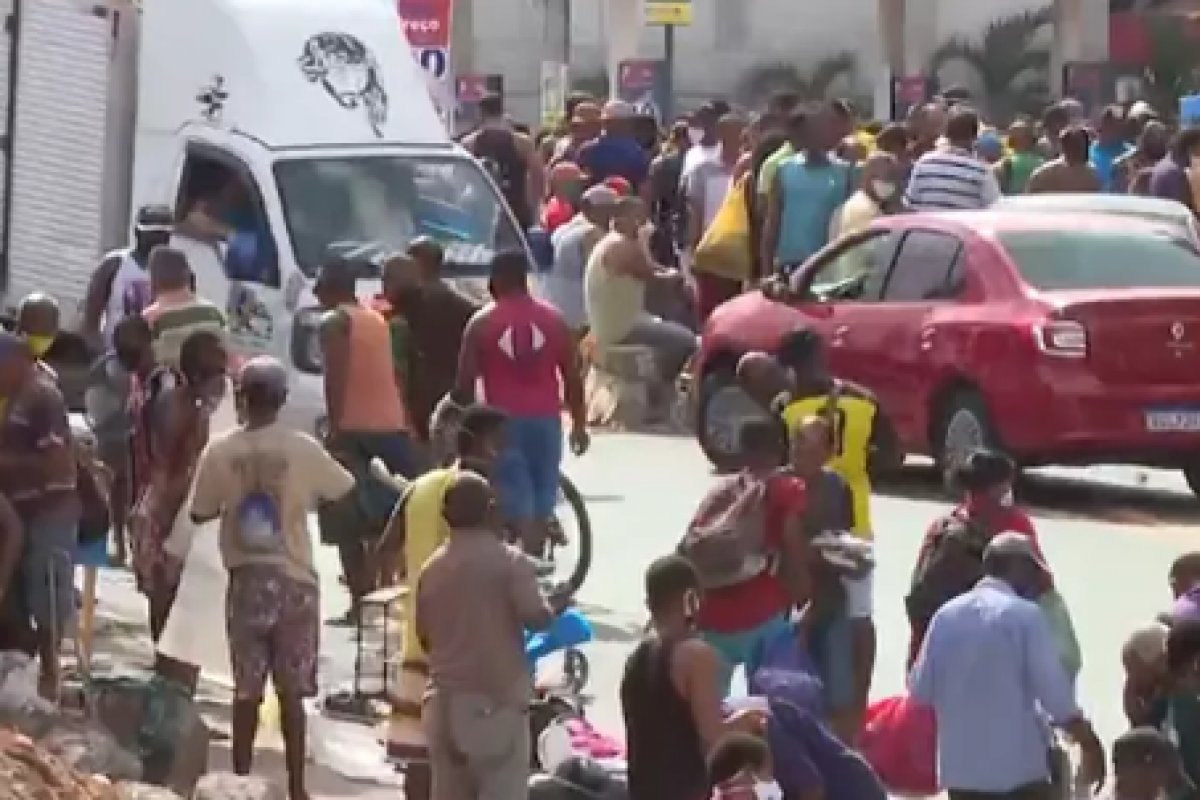 Covid-19: 'Feira do Rolo' muda de lugar após reforço na fiscalização