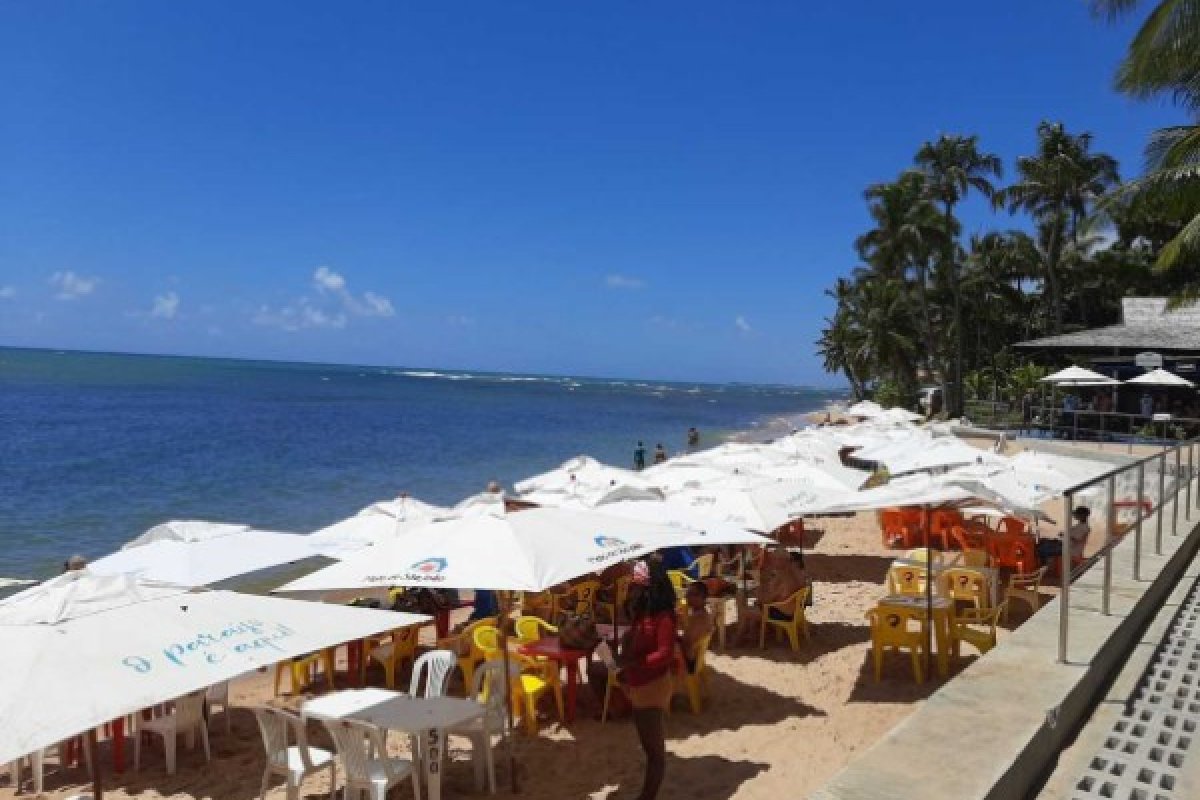Polícia Municipal de Mata de São João barra entrada de 71 veículos de turismo