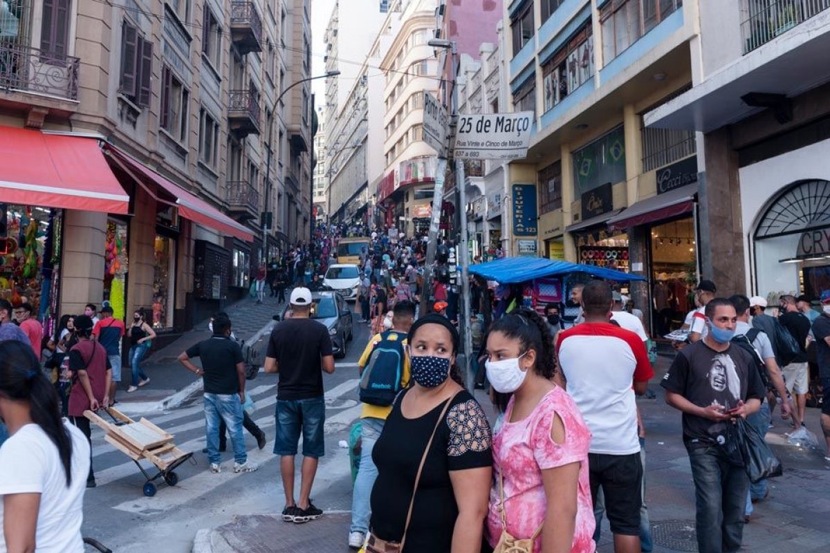 Apenas serviços essenciais no Natal e Ano Novo serão permitidos em São Paulo