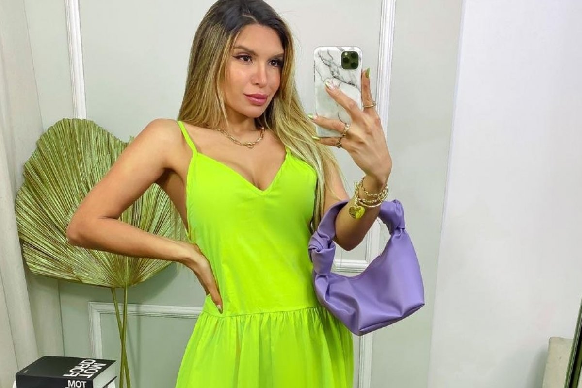 Natal em pleno verão: Influenciadora de moda Vanessa Simidamore dá dicas de looks para as festas de fim de ano