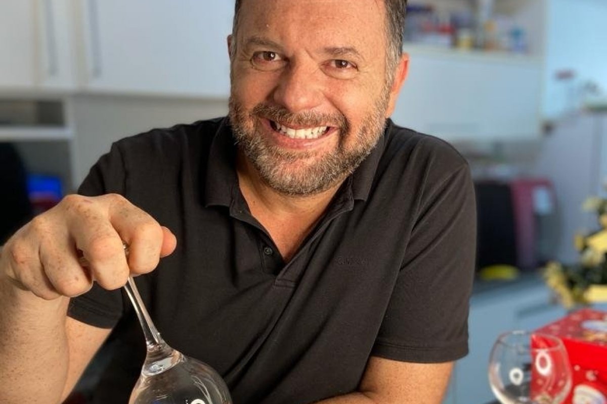 Ceia econômica: Chef Flávio Duarte dá três dicas de como servir bem seus convidados sem estourar o orçamento