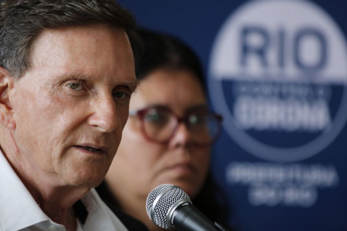 Marcelo Crivella é enviado para prisão domiciliar após decisão do STJ