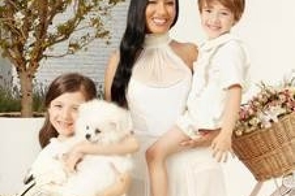 Simaria divulga ensaio especial de final de ano ao lado dos filhos, Giovanna e Pawel