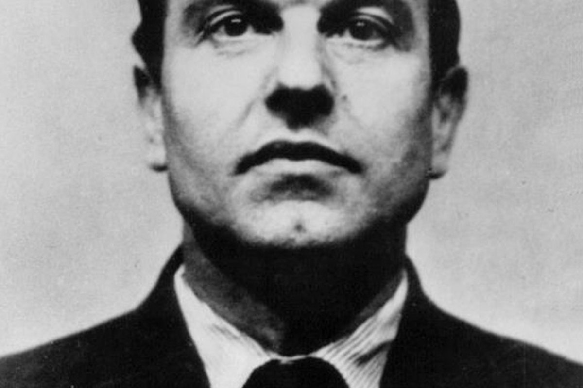 Morre George Blake, ex-espião britânico e agente duplo da União Soviética