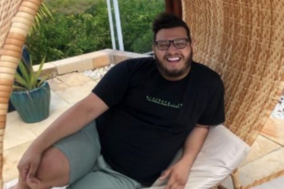 Após sair da UTI, Ex-bbb Victor Hugo agradece orações