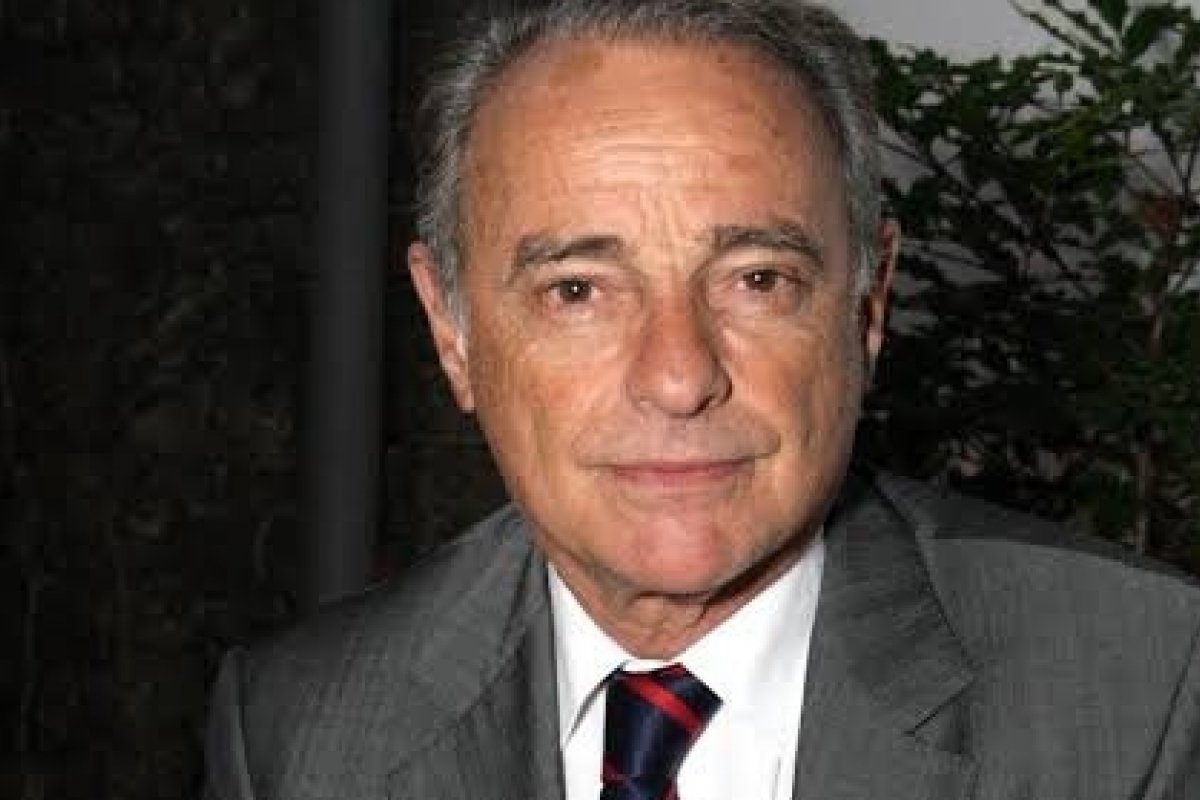 Morre aos 73 anos, o renomado médico Máximo Ravenna