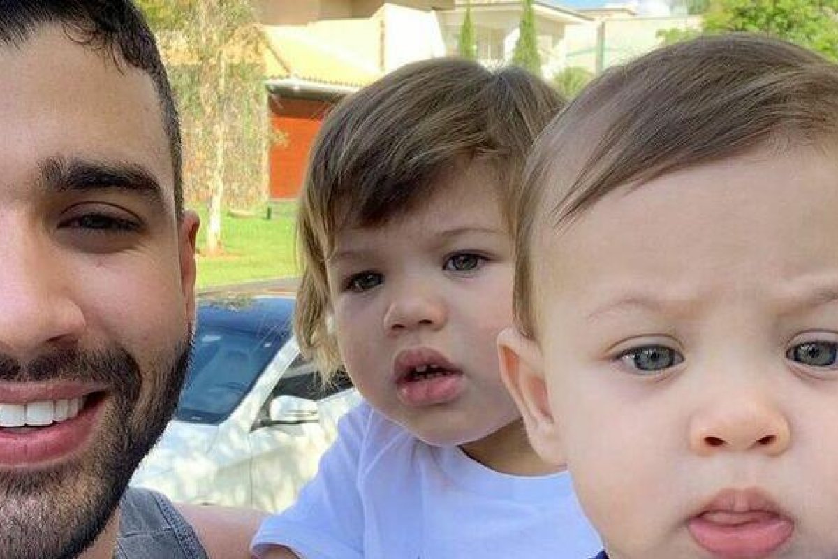 Com agenda cheia, Gusttavo Lima antecipa a comemoração do Dia dos Pais