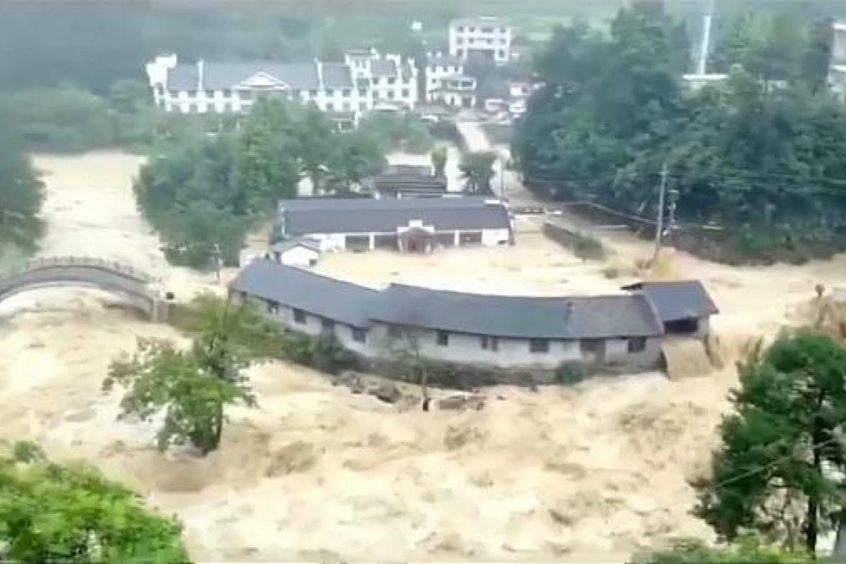 China tira um milhão de pessoas de suas casas por causa da supertempestade