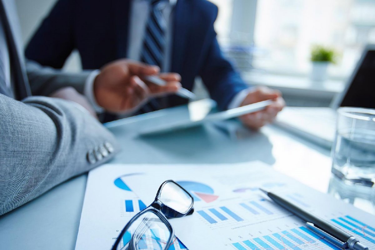 Dívidas de empresas atingem pico de 60,5% do PIB, aponta levantamento