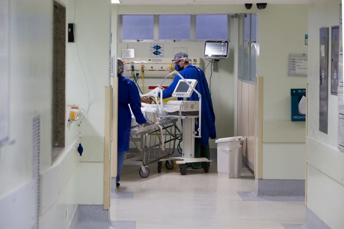 Duas cidades baianas estão com 100% dos leitos de UTI Covid-19 ocupados