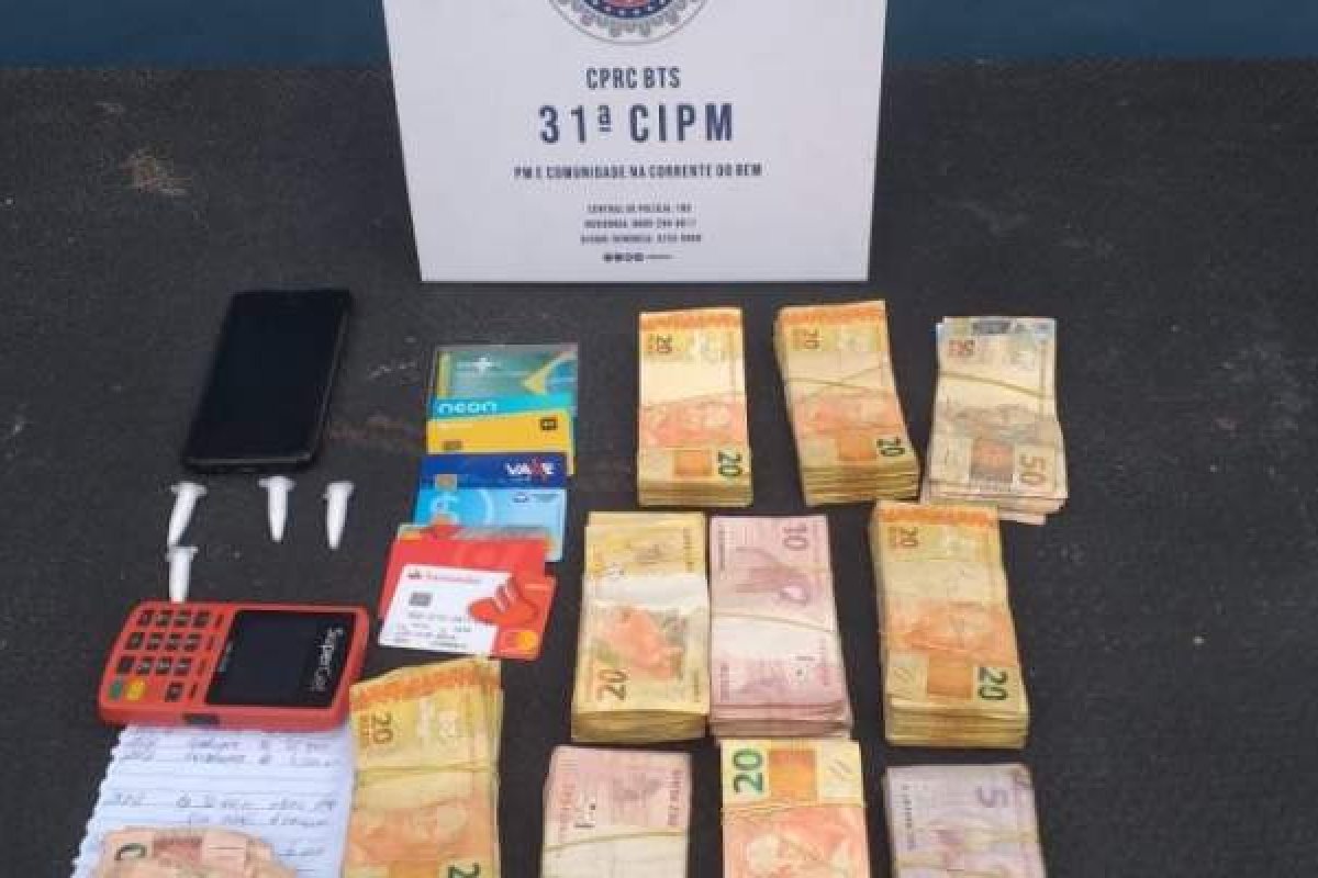 Polícia prende motorista de aplicativo contratado por facção com R$ 16 mil em espécie