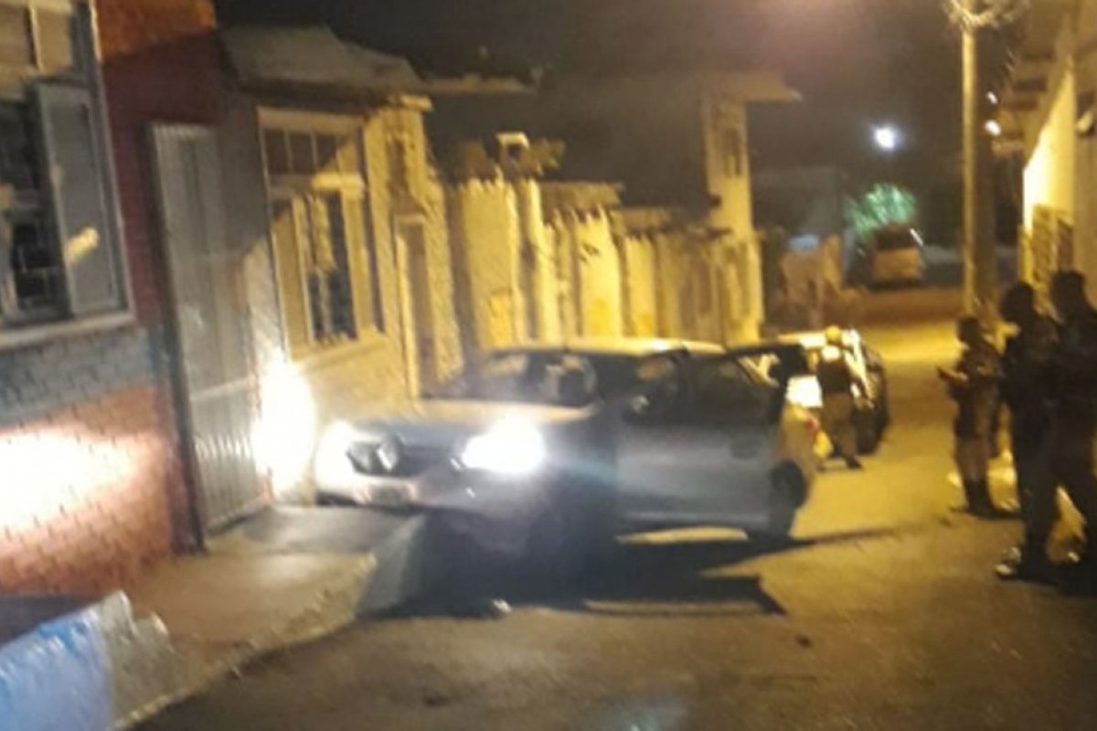Motorista por aplicativo é morto a tiros em Lauro de Freitas