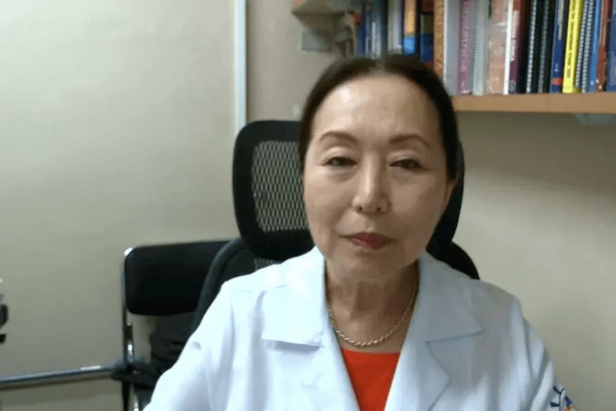 Coordenadora dos estudos da vacina de Oxford no Brasil diz que uso emergencial do imunizante já pode ser pedido à Anvisa