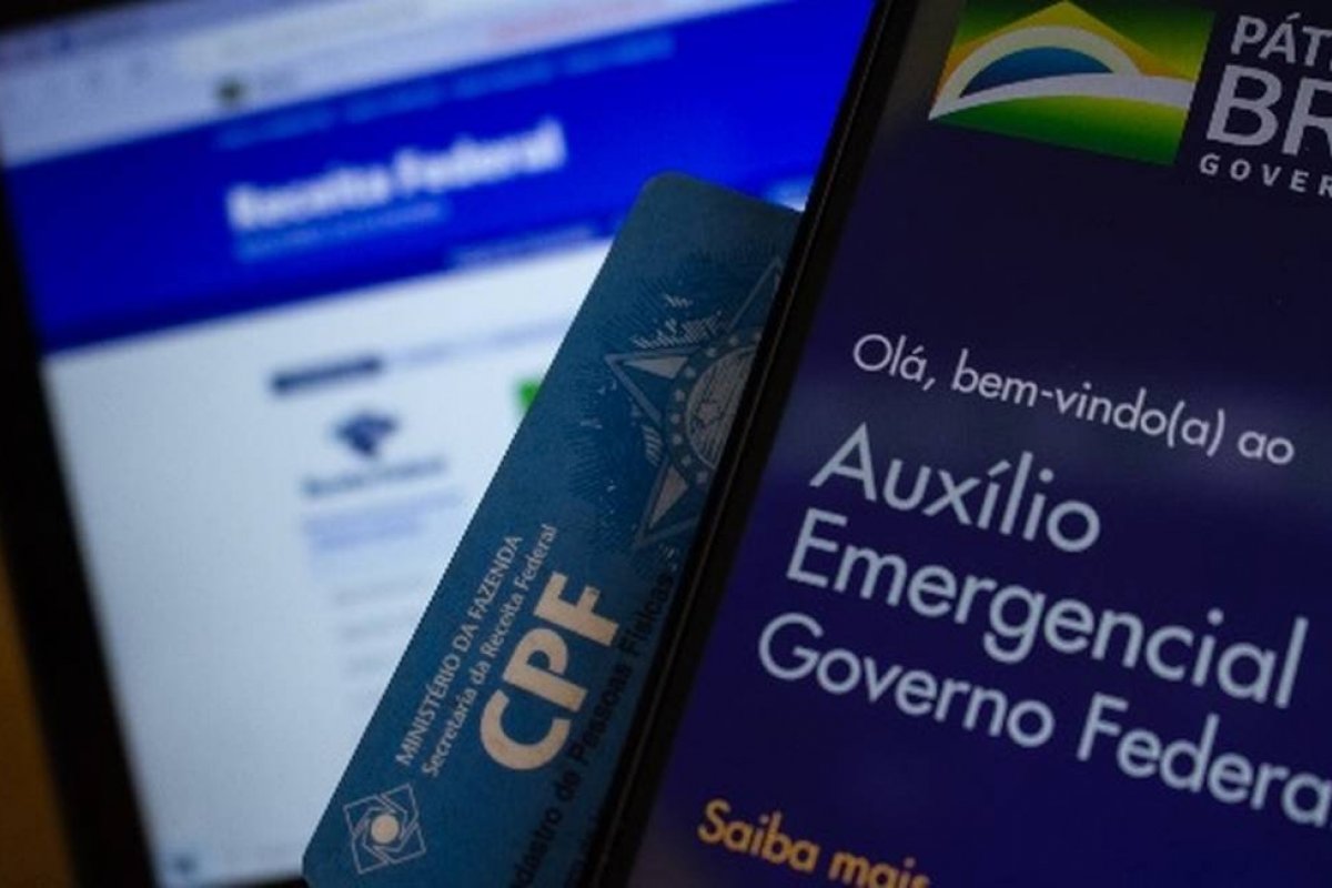 Governo amplia prazo para beneficiário do Bolsa Família sacar dinheiro já depositado do auxílio emergencial