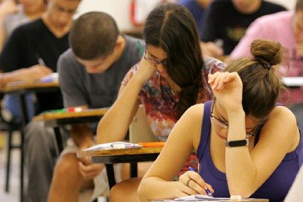 Inscrições para o vestibular Fuvest 2020 abrem nesta segunda-feira (12)