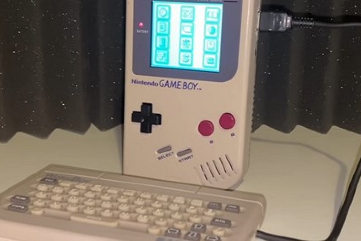 Periférico nunca lançado para o Game Boy é descoberto após 28 anos