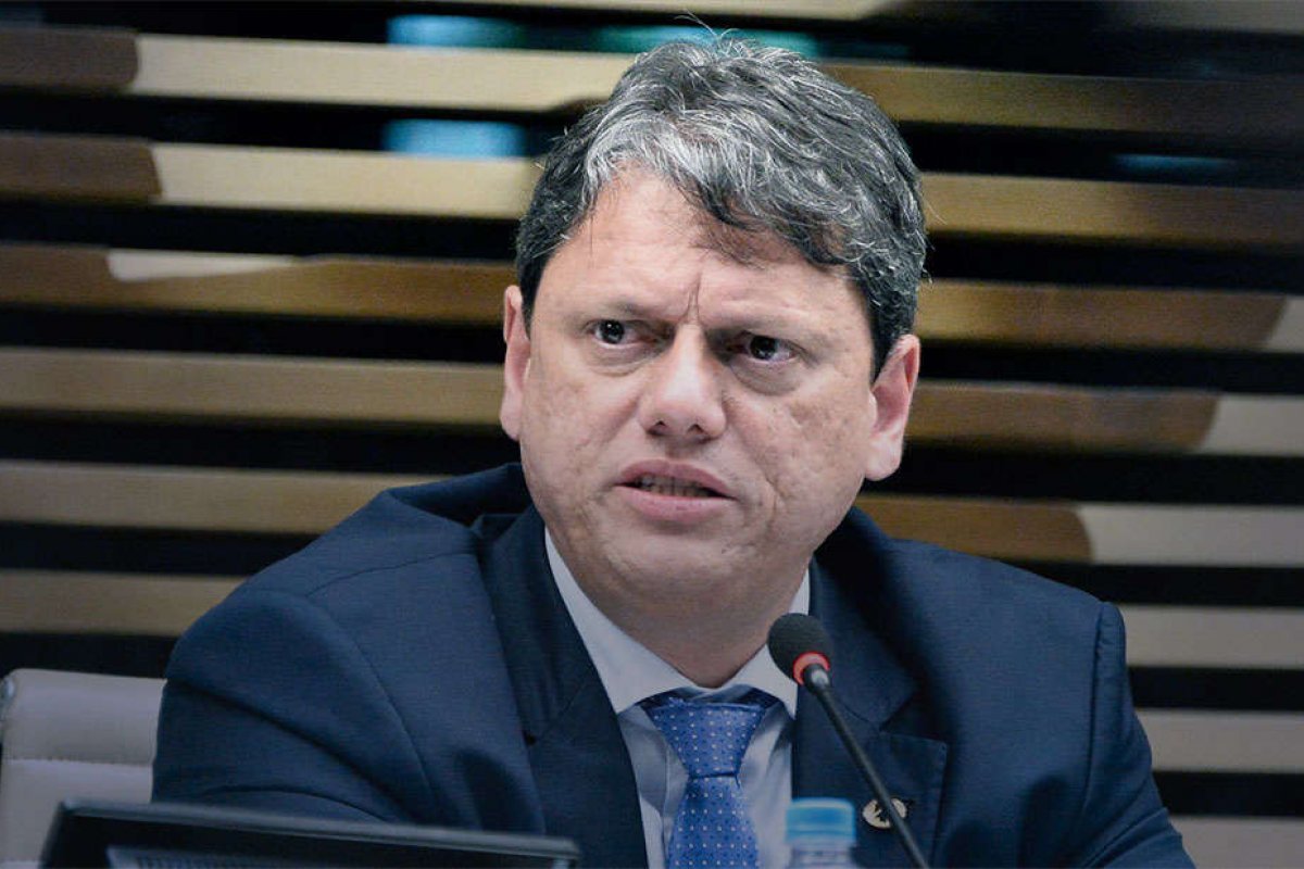 Governo responsabiliza ministro da Infraestrutura por indicação para agência de transportes