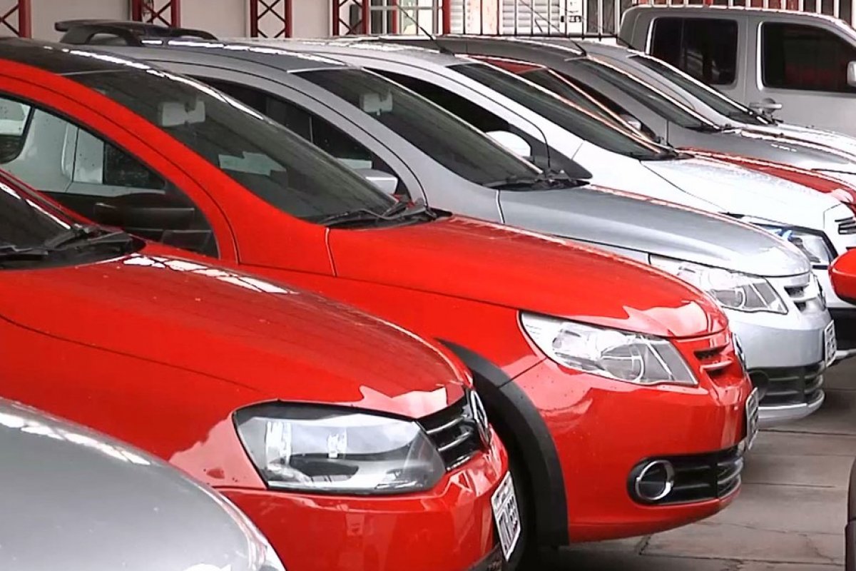 Anfavea diz que venda de veículos no Brasil teve queda de 26,2% em 2020