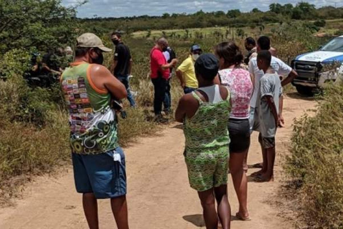 Homens são assassinados a tiros em distrito de Feira de Santana