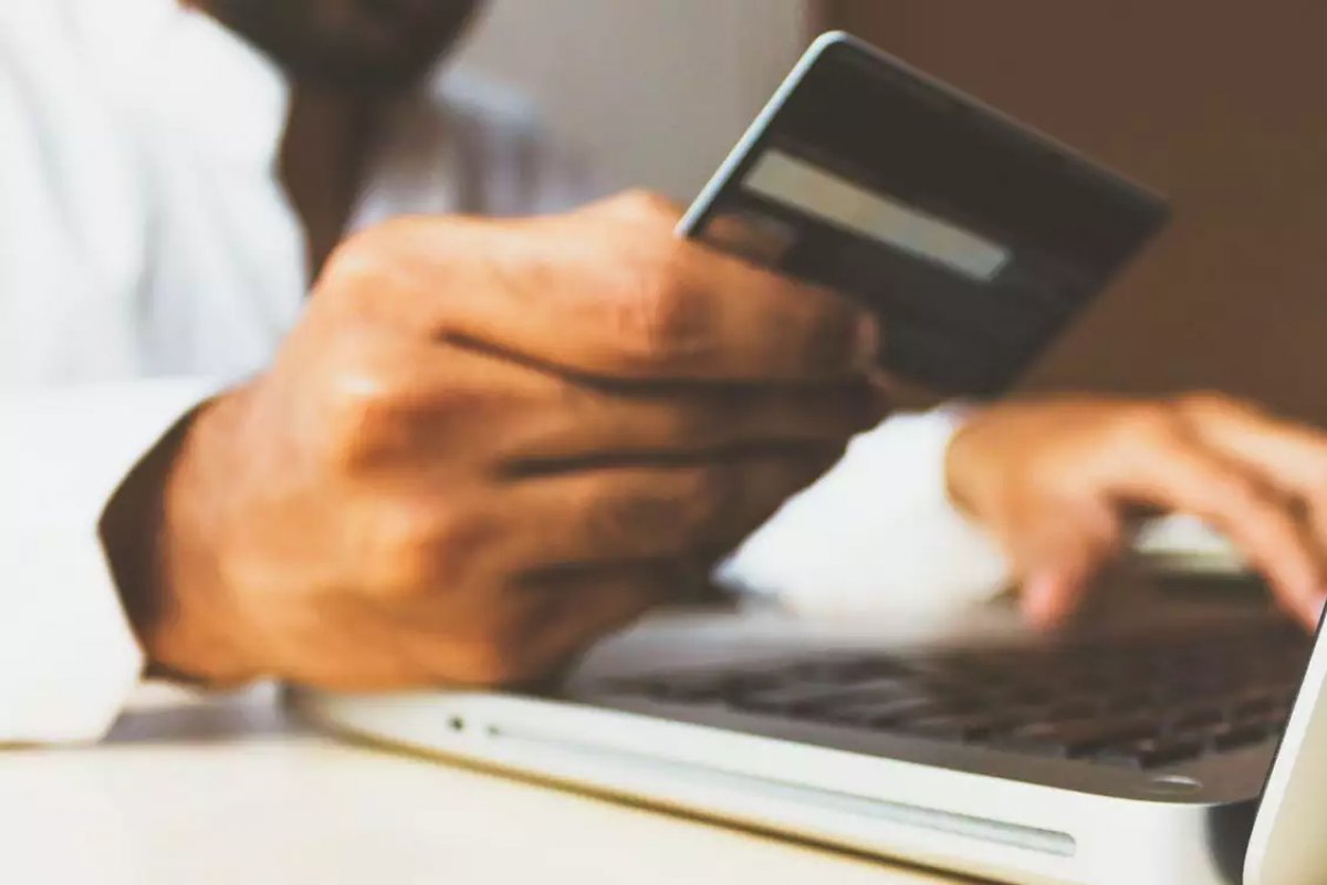 Reclamações sobre compras pela internet disparam no fim do ano