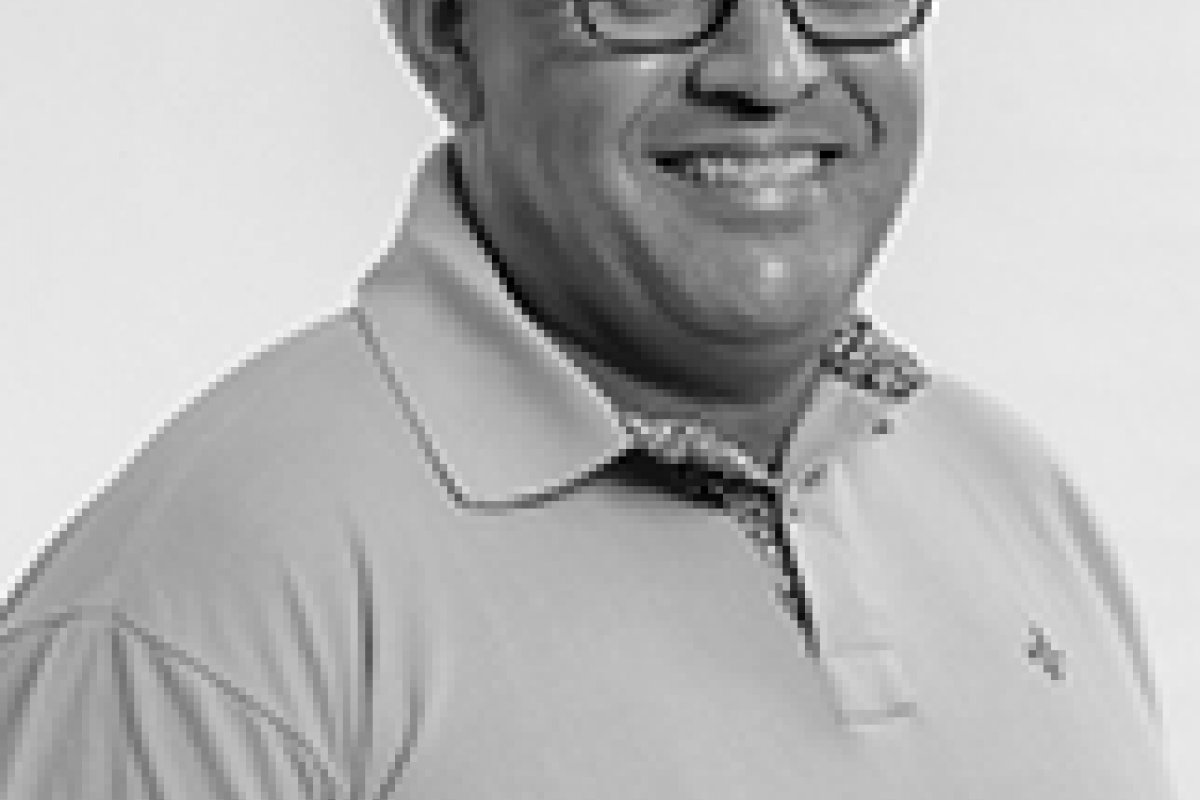 Vídeo: Vereador do interior de São Paulo tem dificuldade para ler termo de posse