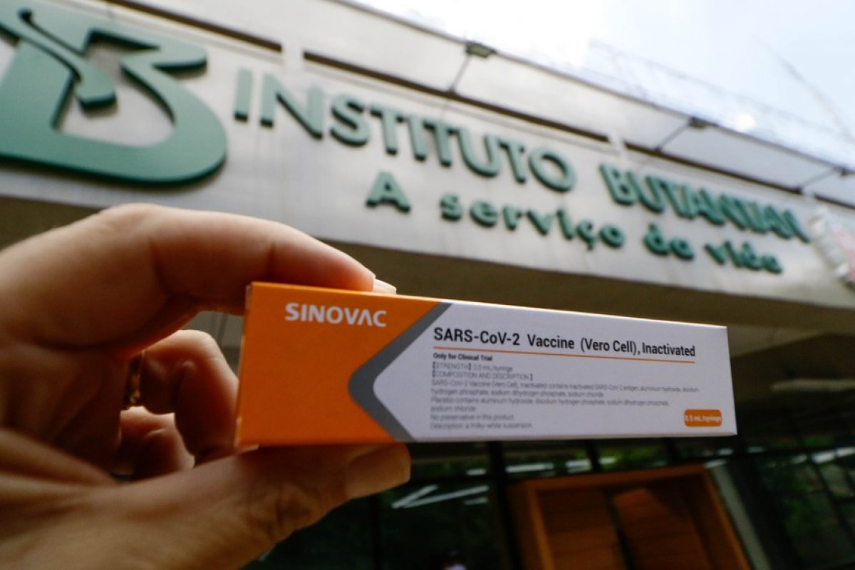 Butantan entrega à Anvisa nesta quinta-feira (7) os pedidos de registro da Coronavac
