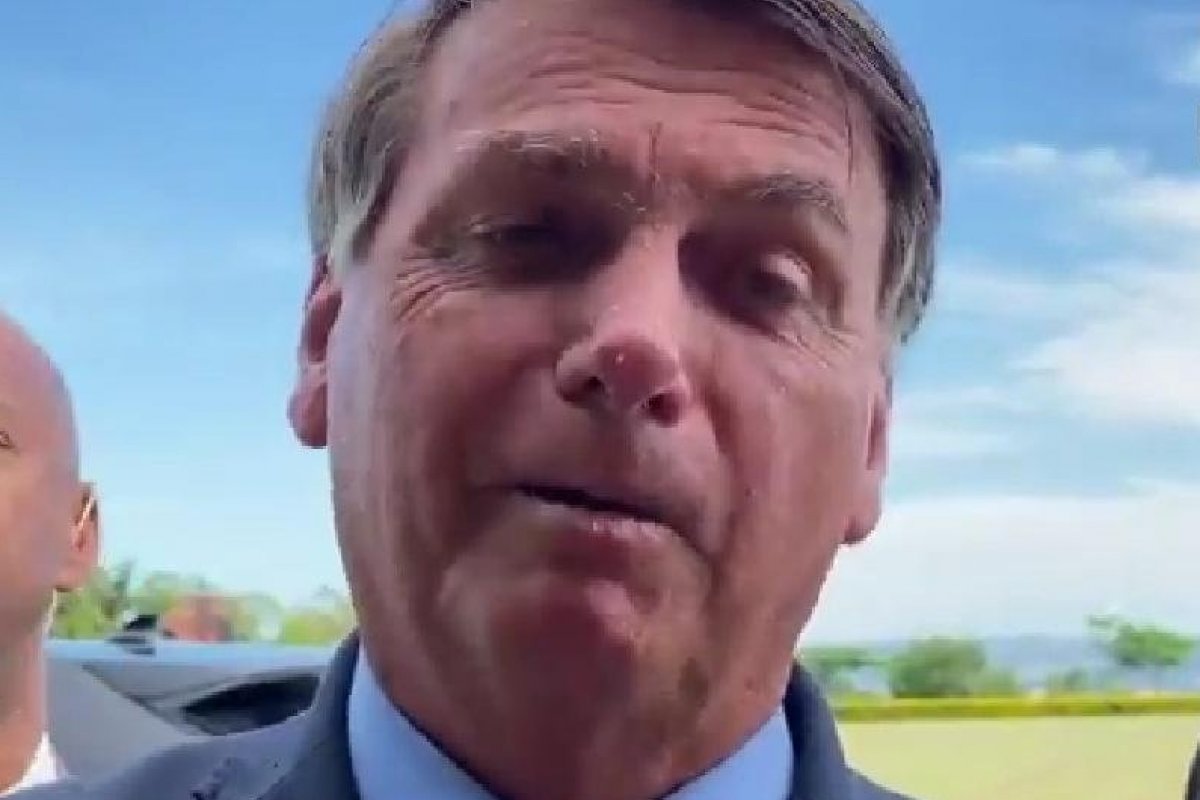 Vídeo: 'Canalha' e 'sem vergonha' diz Bolsonaro sobre William Bonner