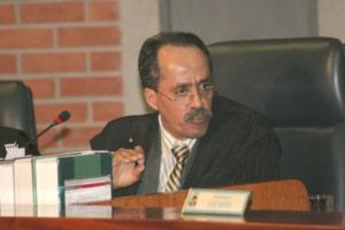 Justiça bloqueia R$ 9,4 milhões de desembargadores