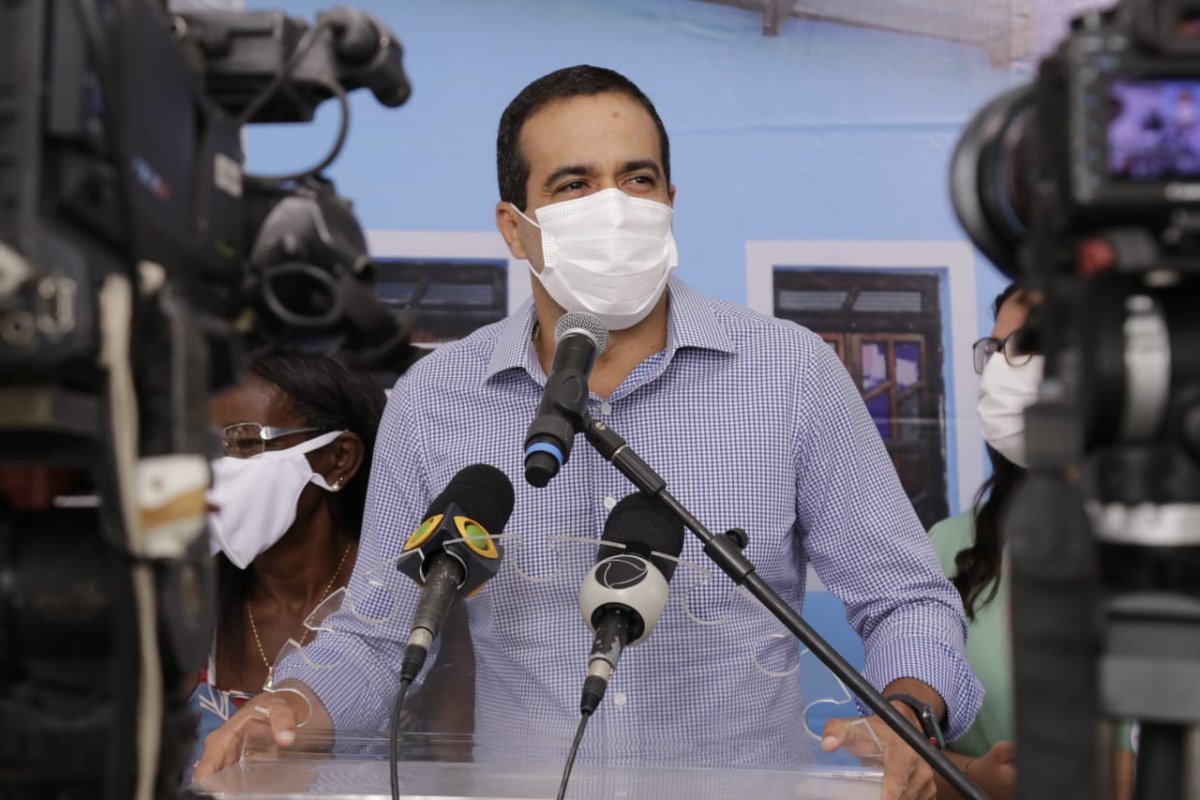 Bruno Reis diz que irá comprar 103 mil doses da Coronavac para Salvador