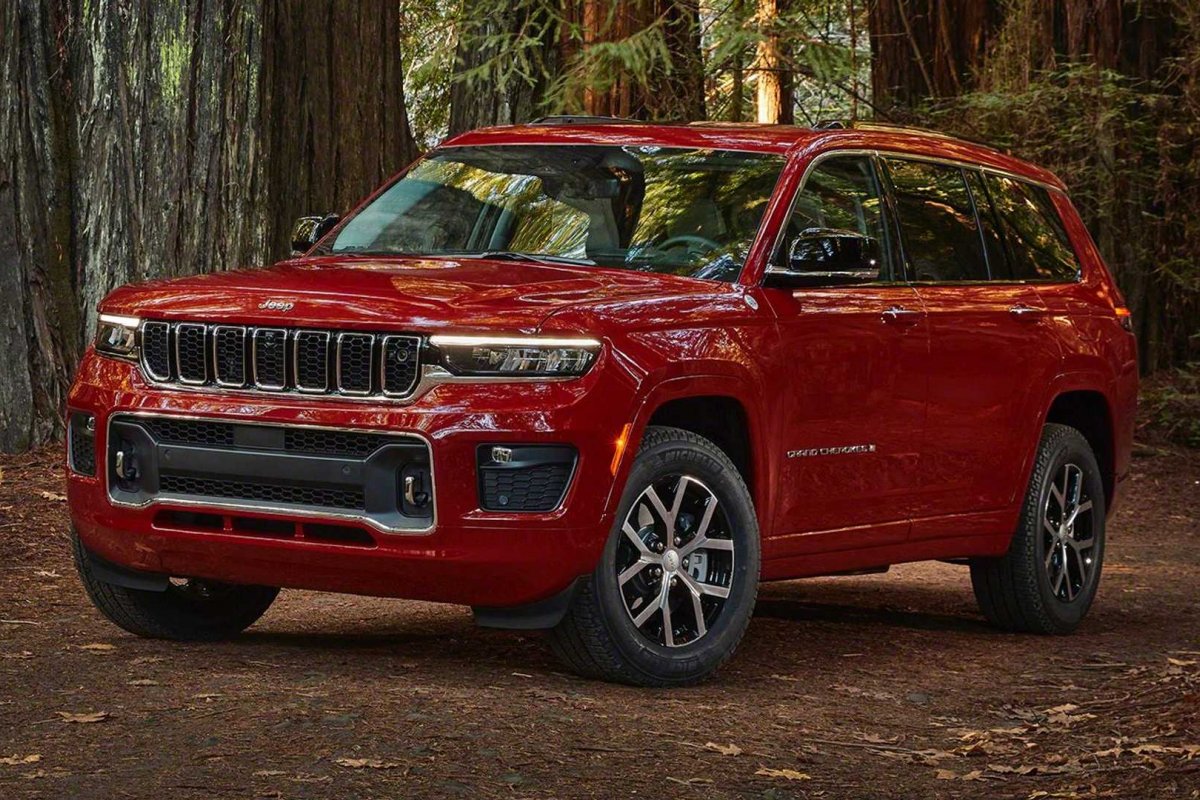 Grand Cherokee cresce e muda visual na linha 2021: conheça