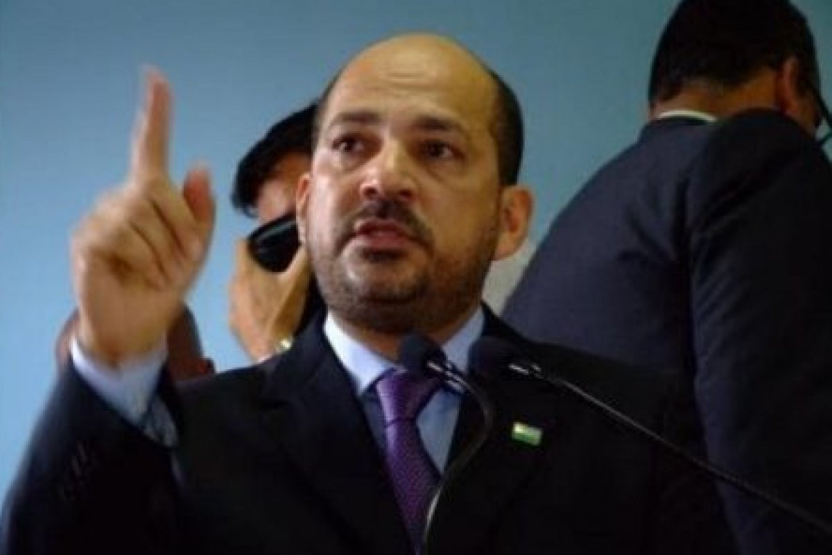 Prefeito de Eunápolis é condenado pelo Ministério Público