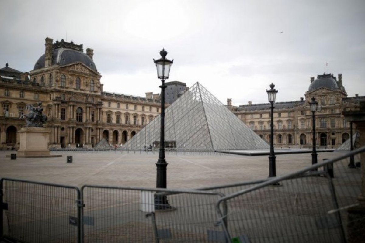 Visitas ao Museu do Louvre apresentam queda de 72% em 2020