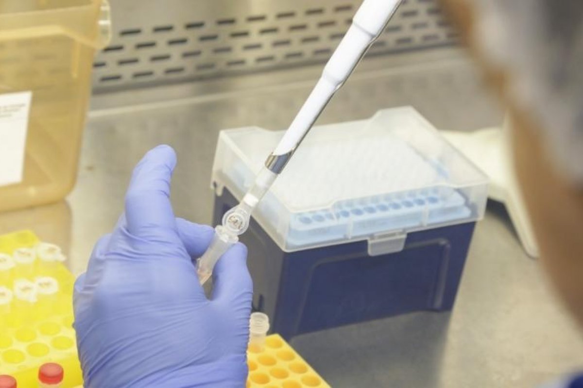 Fiocruz pede autorização para uso emergencial da vacina de Oxford à Anvisa