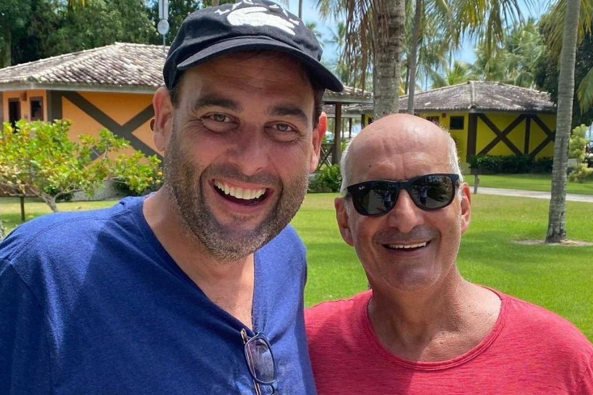 Ministro Luiz Eduardo Ramos está descansando em Morro de São Paulo