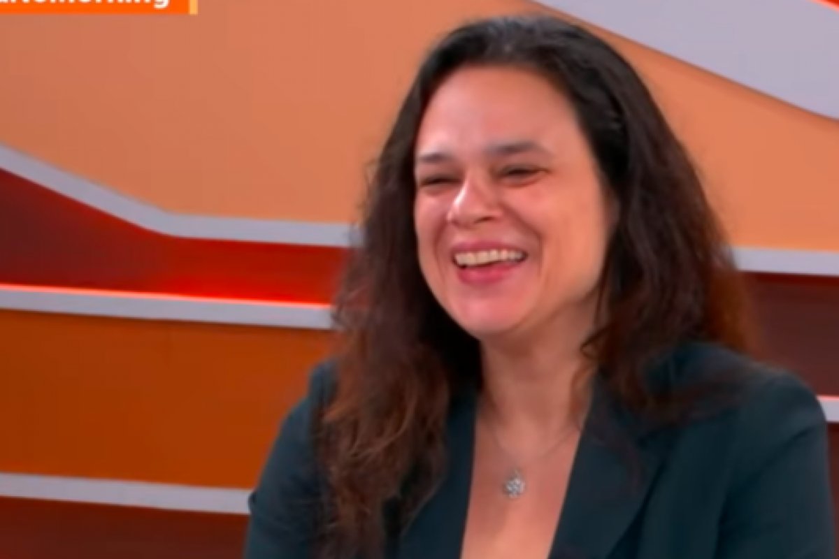 Vídeo: Janaina Paschoal critica postura de Doria sobre vacina contra Covid-19 e diz que ataques a Bolsonaro “foram injustos”