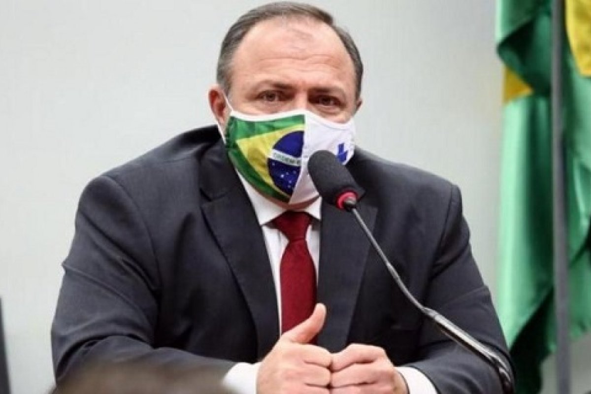 Projeto de Lei pede que União indenize municípios que comprarem vacina contra Covid-19