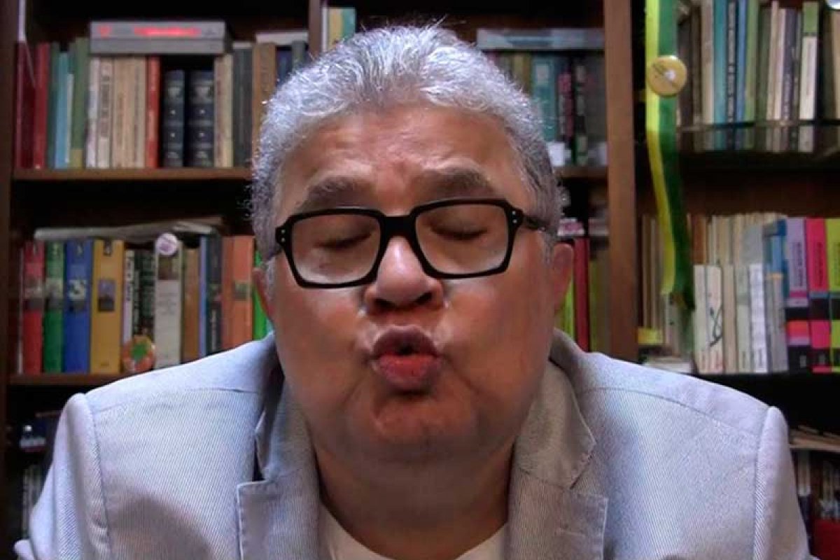 Veja repudia declaração de Noblat sobre sugestão de suicídio de Trump e Bolsonaro