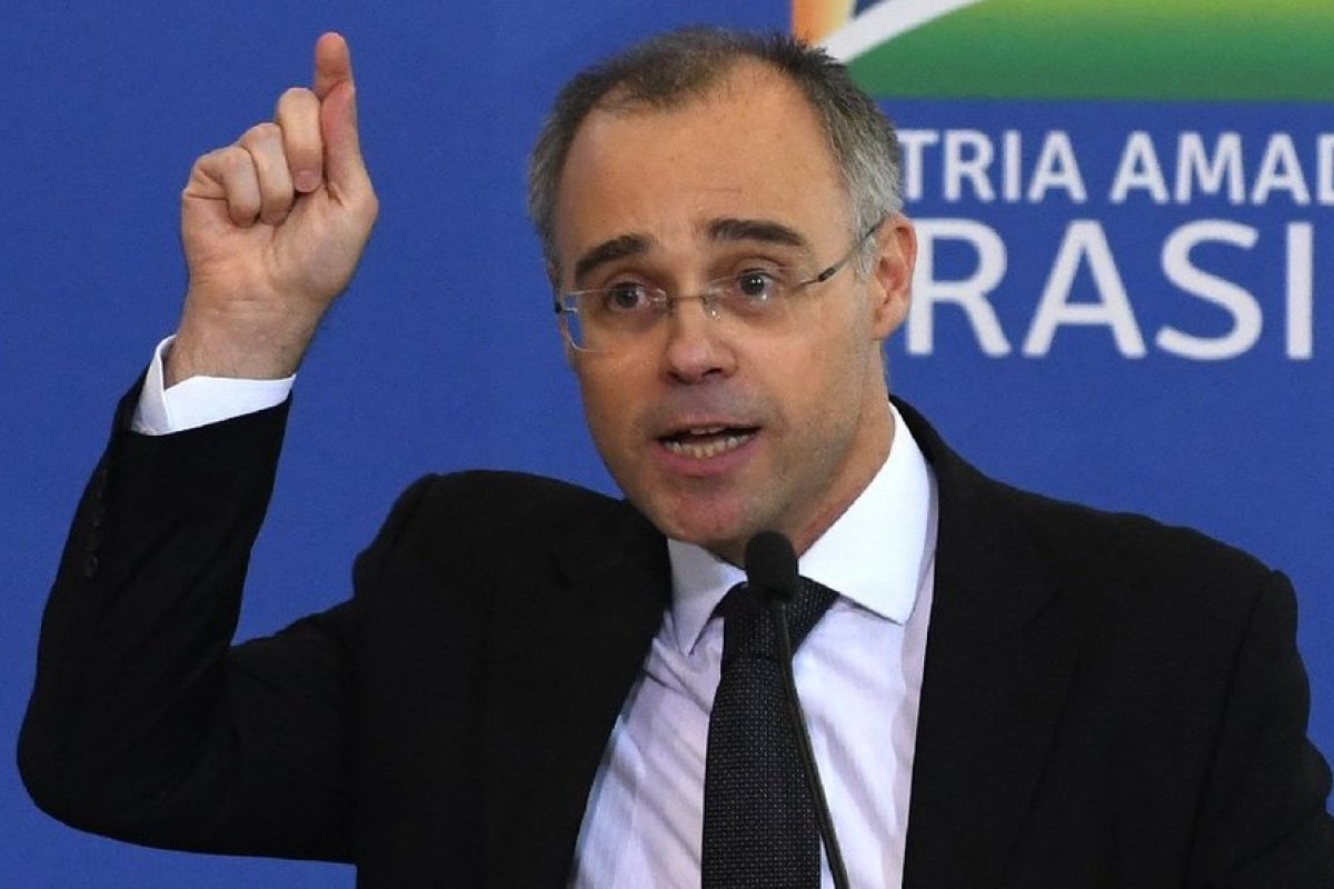 Comentários infelizes