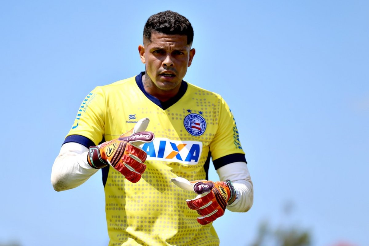 Goleiro Anderson tem contrato prorrogado até o fim do Campeonato Brasileiro