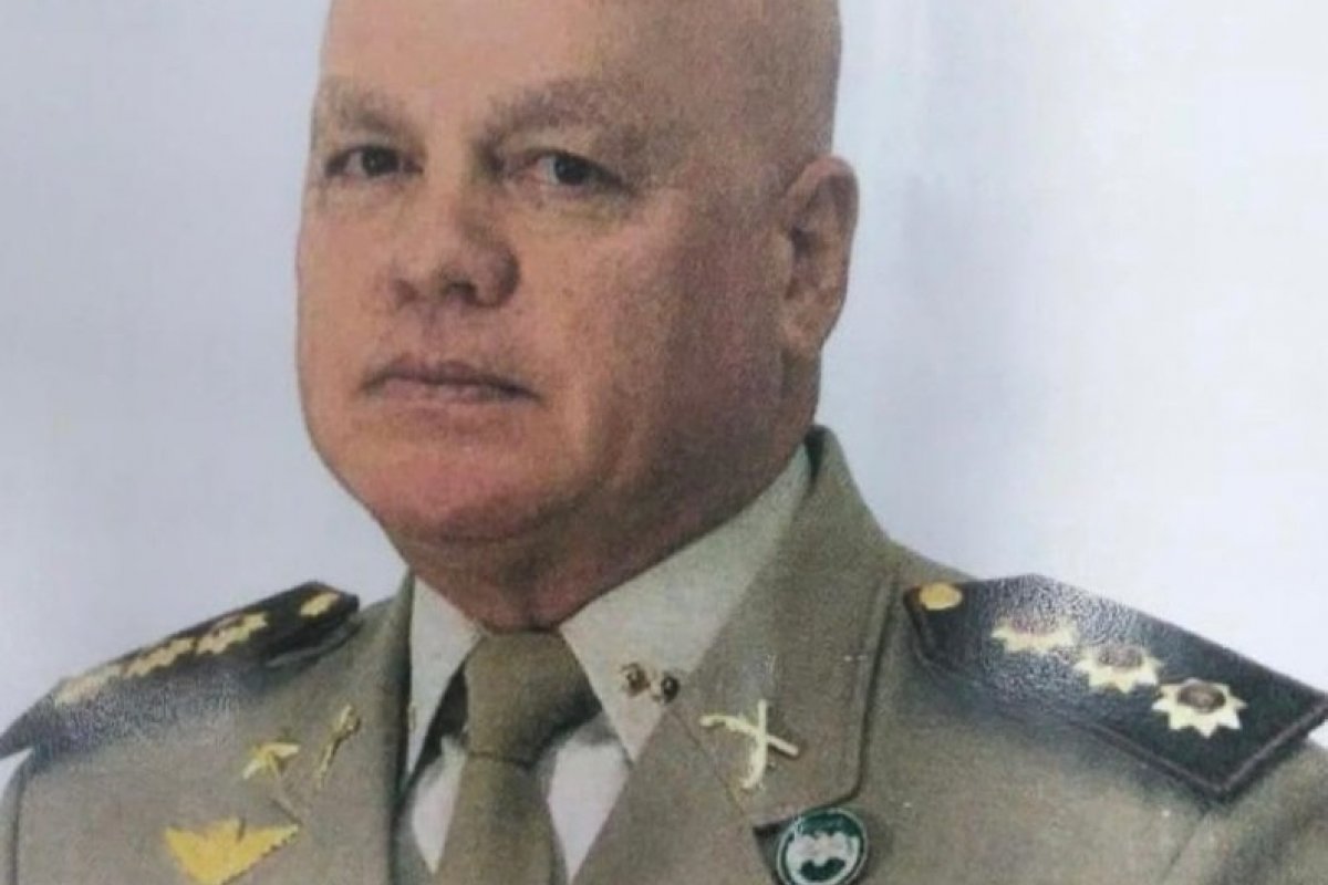 Vídeo: Coronel Paulo Coutinho é anunciado como novo comandante-geral da PM-BA