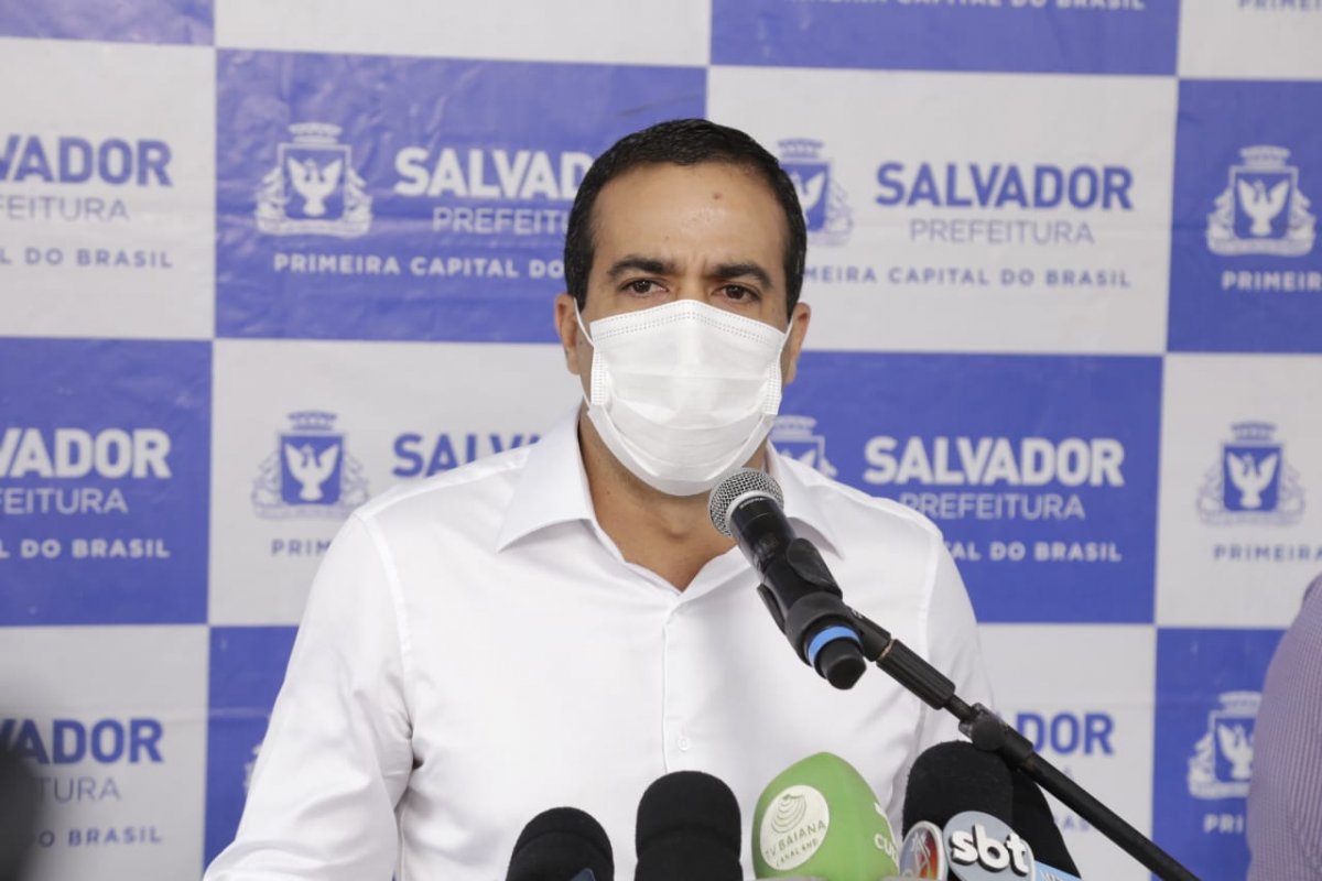 Plano de vacinação de Salvador deixa trabalhadores do transporte e salvamento para a quarta fase