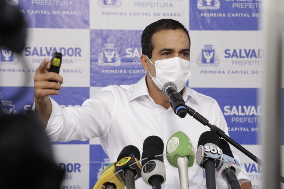 Mesmo sem ter comprado as vacinas, Bruno diz que pode imunizar toda população em 30 dias