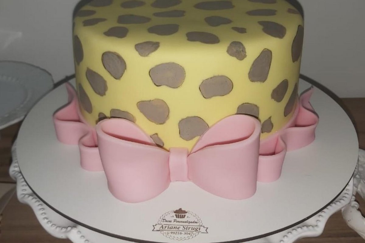 Confeiteira recebe pedido e na hora da entrega percebe que está a 326 km da cliente