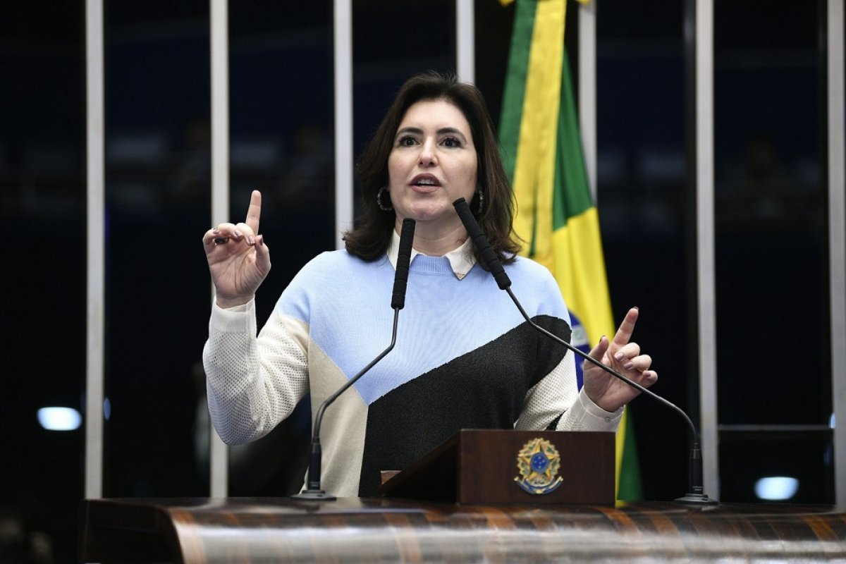 MDB anuncia candidatura de Simone Tebet à presidência do Senado