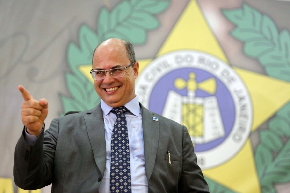 Tribunal que julga impeachment de Witzel ouve últimas testemunhas do processo